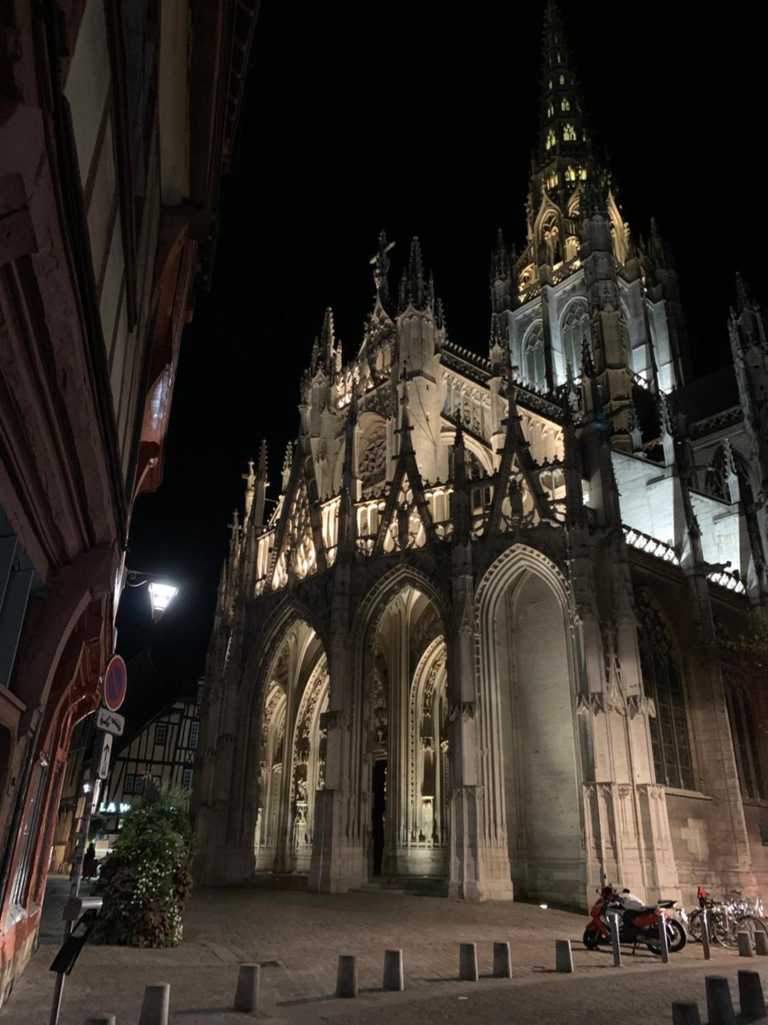 Le Graveur Saint Maclou, Hyper Centre, Typique Rouennais Rouen